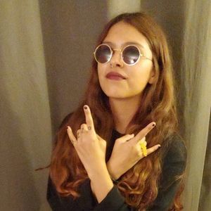 Meet your Posher, Frances